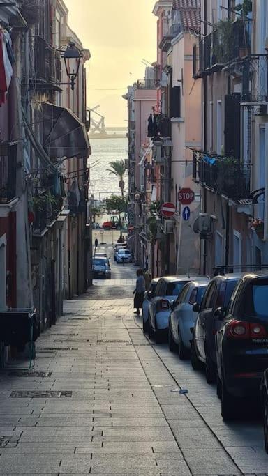Appartamento Al Centro Di Cagliari Kültér fotó